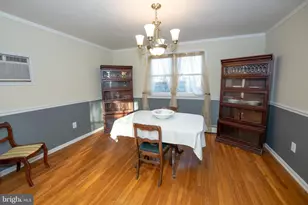 240 Clearfield Cir, Warminster, PA 18974 - Photo 8