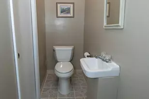 240 Clearfield Cir, Warminster, PA 18974 - Photo 28