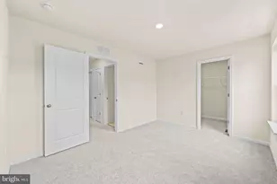 40 N 8th St, Perkasie, PA 18944 - Photo 16