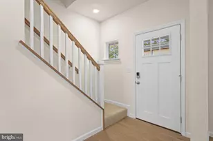 40 N 8th St, Perkasie, PA 18944 - Photo 2