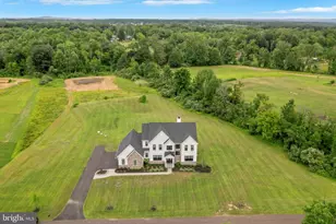 6934 Greene Mdw Ln, New Hope, PA 18938 - Photo 4