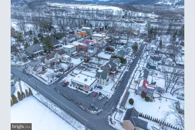 720 Easton Road, Riegelsville, PA 18077 - Photo 1