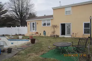 5800 Griscomb Dr, Bensalem, PA 19020 - Photo 48