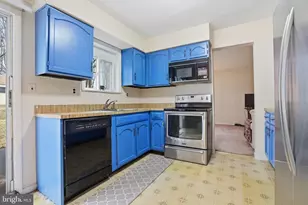 205 High St, Newtown, PA 18940 - Photo 8