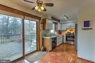 240 Green Valley Way, Chalfont, PA 18914 - Photo 10