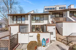 2 Smoke Rise, New Hope, PA 18938 - Photo 1