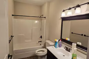 9 N 7th St, Perkasie, PA 18944 - Photo 6