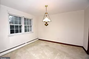 77 Lenape Dr, Doylestown, PA 18901 - Photo 8