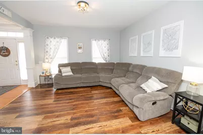 358 E Armstrong Drive, Fountainville, PA 18923 - Photo 8