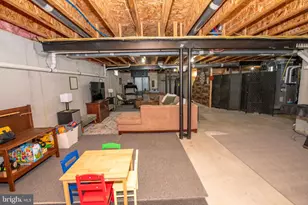 358 E Armstrong Dr, Fountainville, PA 18923 - Photo 32