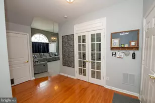 358 E Armstrong Dr, Fountainville, PA 18923 - Photo 6