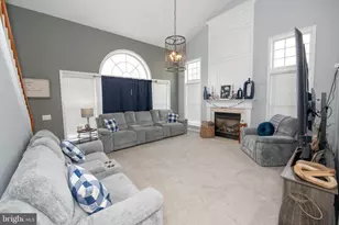 358 E Armstrong Dr, Fountainville, PA 18923 - Photo 16