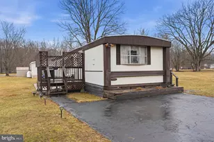274 Hickory Dr, Doylestown, PA 18901 - Photo 1