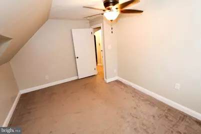 319 West Circle #B, Bristol, PA 19007 - Photo 14