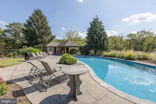 1710 Scott Dr, Newtown, PA 18940 - Photo 92