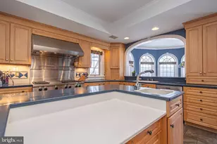 1710 Scott Dr, Newtown, PA 18940 - Photo 30