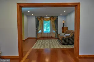 905 Pebble Ln, Southampton, PA 18966 - Photo 12