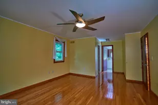 905 Pebble Ln, Southampton, PA 18966 - Photo 38