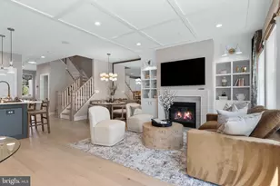 207 Foxhedge Rd, Chalfont, PA 18914 - Photo 1