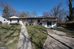 1539 W Bensalem Ave, Bensalem, PA 19020 - Photo 2