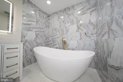 1539 W Bensalem Avenue, Bensalem, PA 19020 - Photo 30