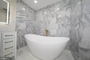 1539 W Bensalem Ave, Bensalem, PA 19020 - Photo 30