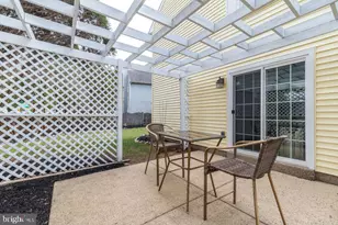 272 Stanford Pl, Newtown, PA 18940 - Photo 46