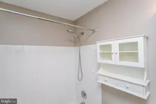 3919 Captain Molly Cir, Doylestown, PA 18902 - Photo 28