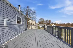 403 Byron Rd, Warminster, PA 18974 - Photo 16