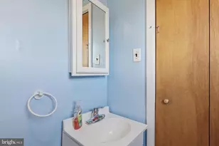 403 Byron Rd, Warminster, PA 18974 - Photo 56