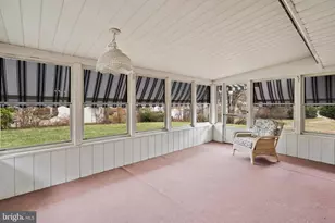 232 Forsythia Dr S, Levittown, PA 19056 - Photo 30