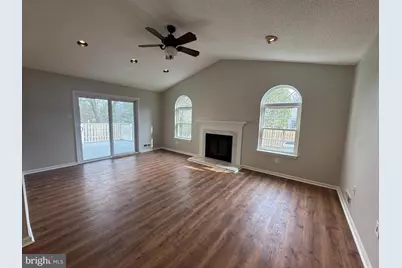 31 Cottonwood Street, Newtown, PA 18940 - Photo 2
