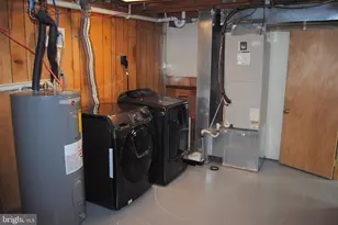 1912 Arrowood Dr, Bensalem, PA 19020 - Photo 42