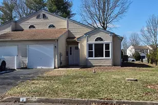 4 Stewer Ln, Perkasie, PA 18944 - Photo 1