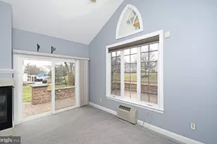 215 Dorchester Dr, Sellersville, PA 18960 - Photo 28