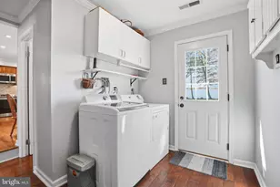 283 Greenview Rd, Yardley, PA 19067 - Photo 8