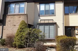 4 Independence Pl, Newtown, PA 18940 - Photo 2