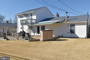 8 Summer Ln, Levittown, PA 19055 - Photo 42