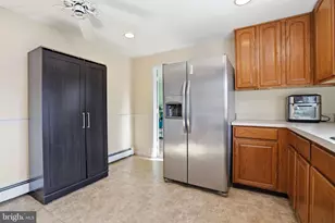 625 Hillcrest Ave, Morrisville, PA 19067 - Photo 14