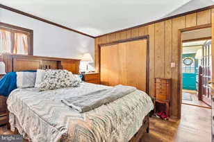 58 Nearwood Ln, Levittown, PA 19054 - Photo 12