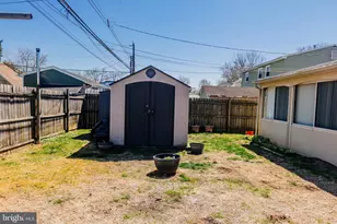 58 Nearwood Ln, Levittown, PA 19054 - Photo 42