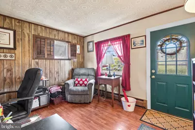 58 Nearwood Lane, Levittown, PA 19054 - Photo 12