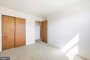 11 Maplewood Dr, Levittown, PA 19056 - Photo 30