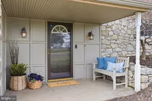 226 Andrew Dr, Newtown, PA 18940 - Photo 2