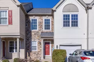 104 Shannon Ct, Warwick, PA 18974 - Photo 1