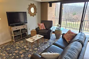 66 Hermitage Dr, New Hope, PA 18938 - Photo 2