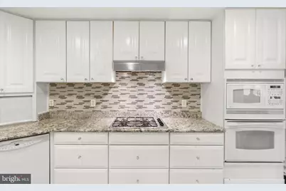 608 E Pine Street, Feasterville-Trevose, PA 19053 - Photo 20