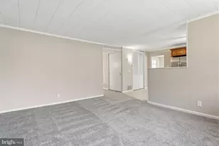 820 Auburn Rd, Fairless Hills, PA 19030 - Photo 8