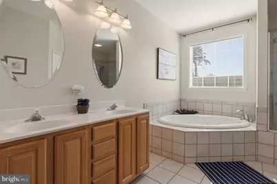 1525 Gateway Drive, Quakertown, PA 18951 - Photo 18