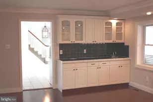 110 Pine Ln, Newtown, PA 18940 - Photo 10